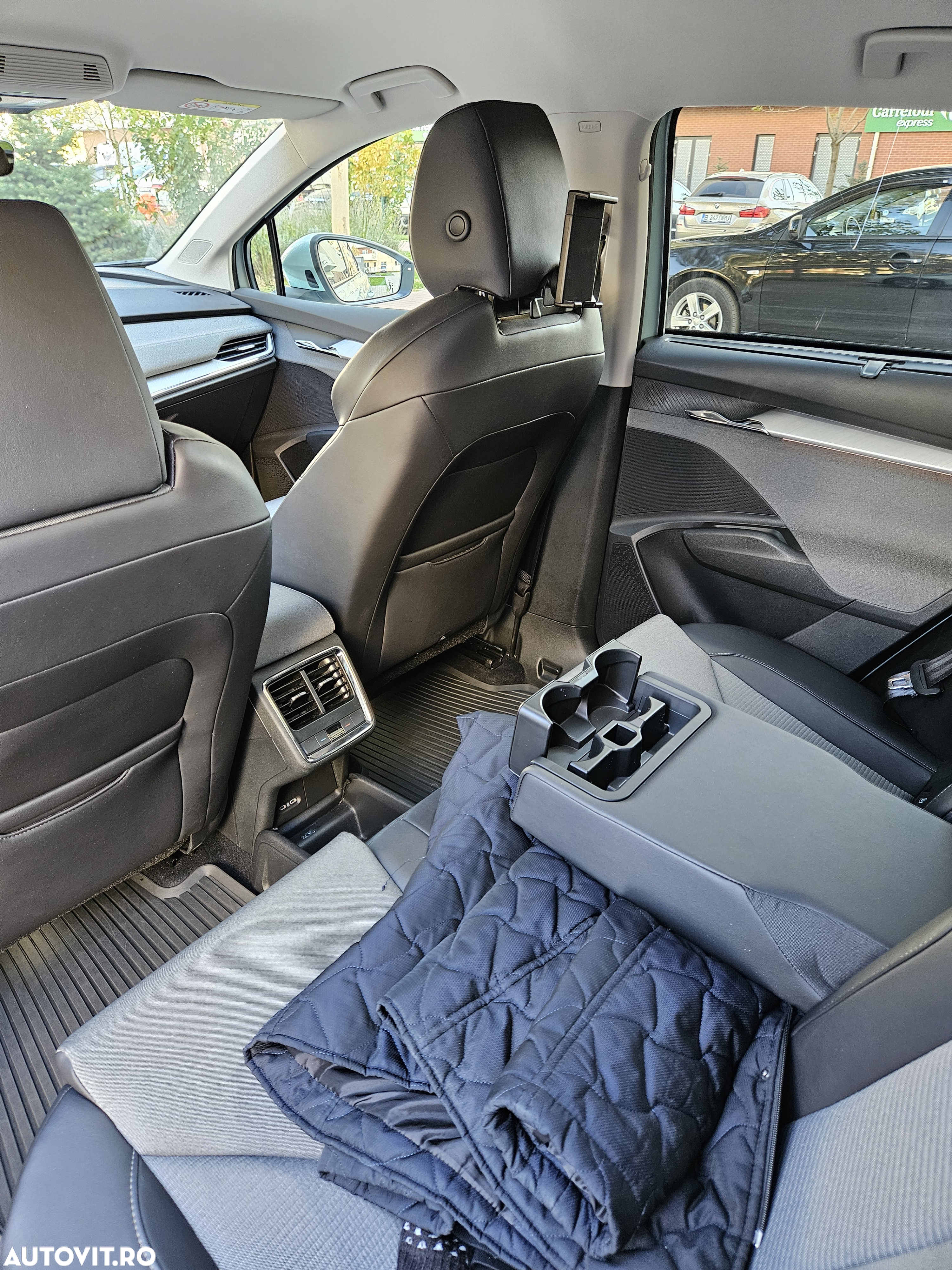 Skoda Enyaq iV Electric 60 - 10