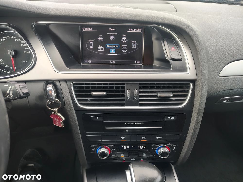 Audi A4 Avant 2.0 TDI DPF quattro S tronic Attraction - 29