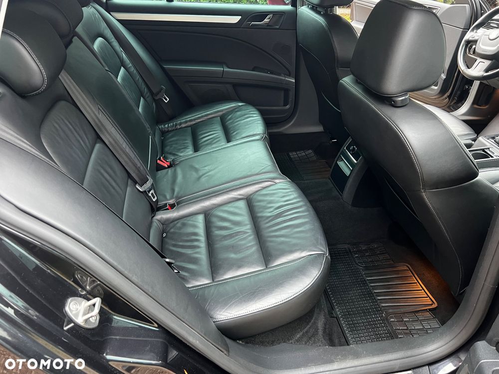 Skoda Superb 2.0 TDI DSG Elegance - 15