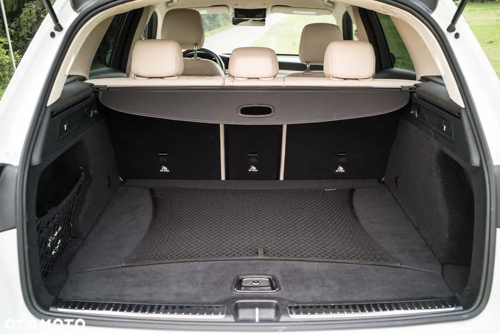 Mercedes-Benz GLC 300 4-Matic - 20