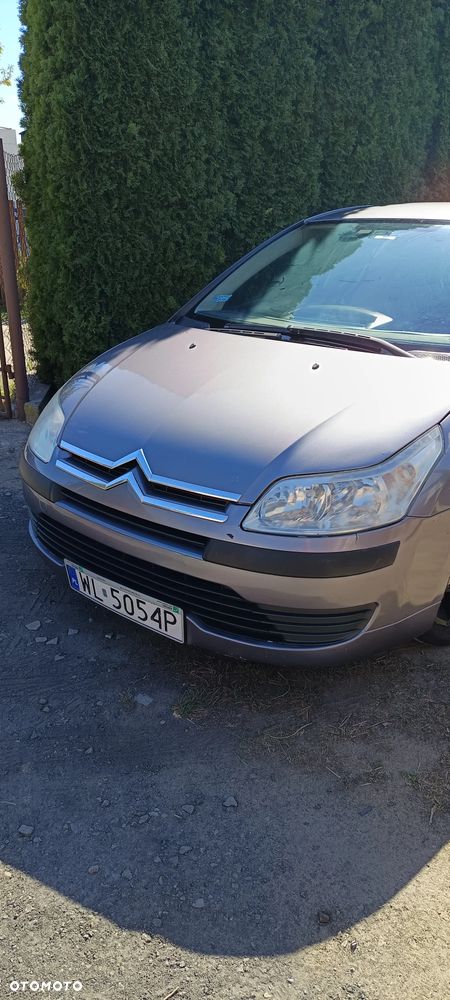 Citroën C4 1.6 HDi Magic - 1