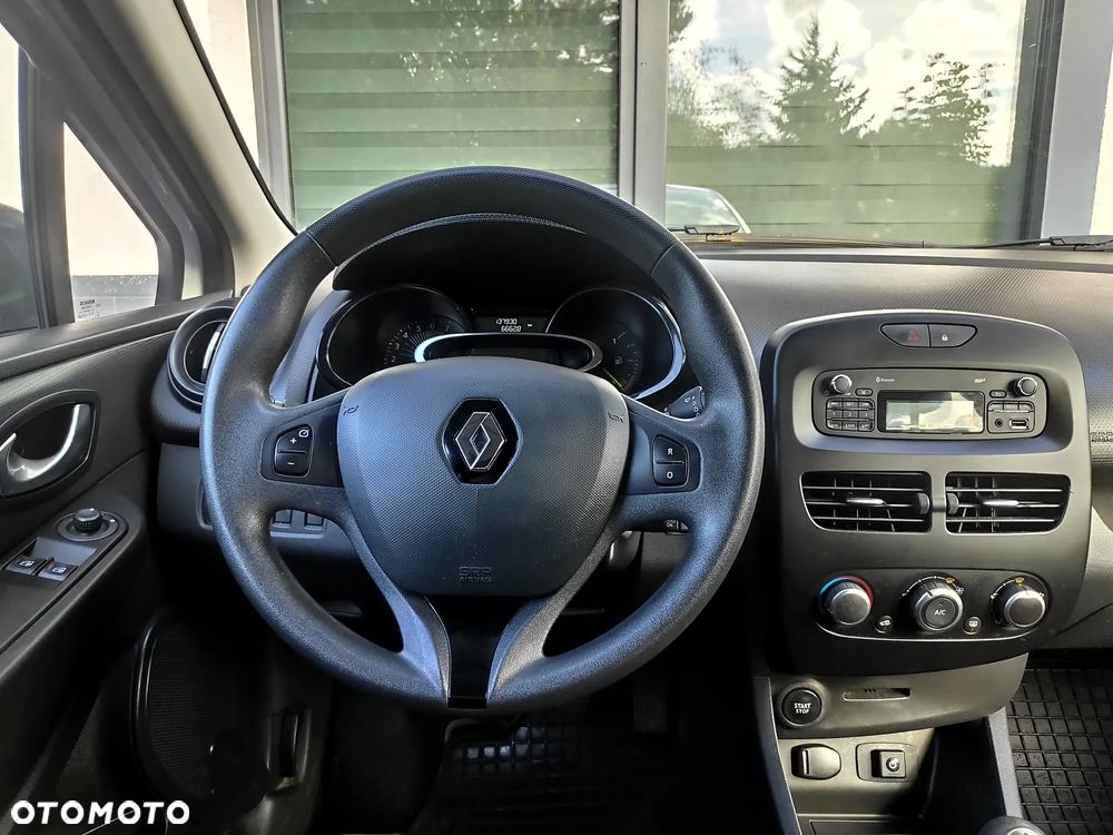 Renault Clio 1.2 16V Life - 13