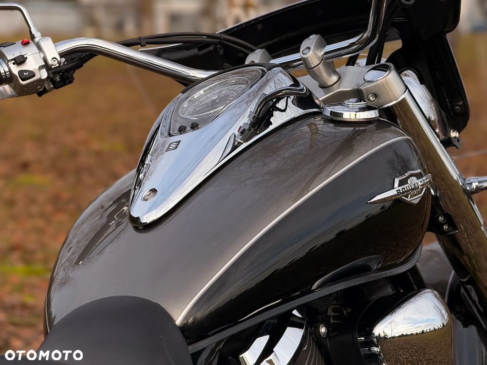 Suzuki VL 1500 Intruder LC - Boulevard C90 - 11