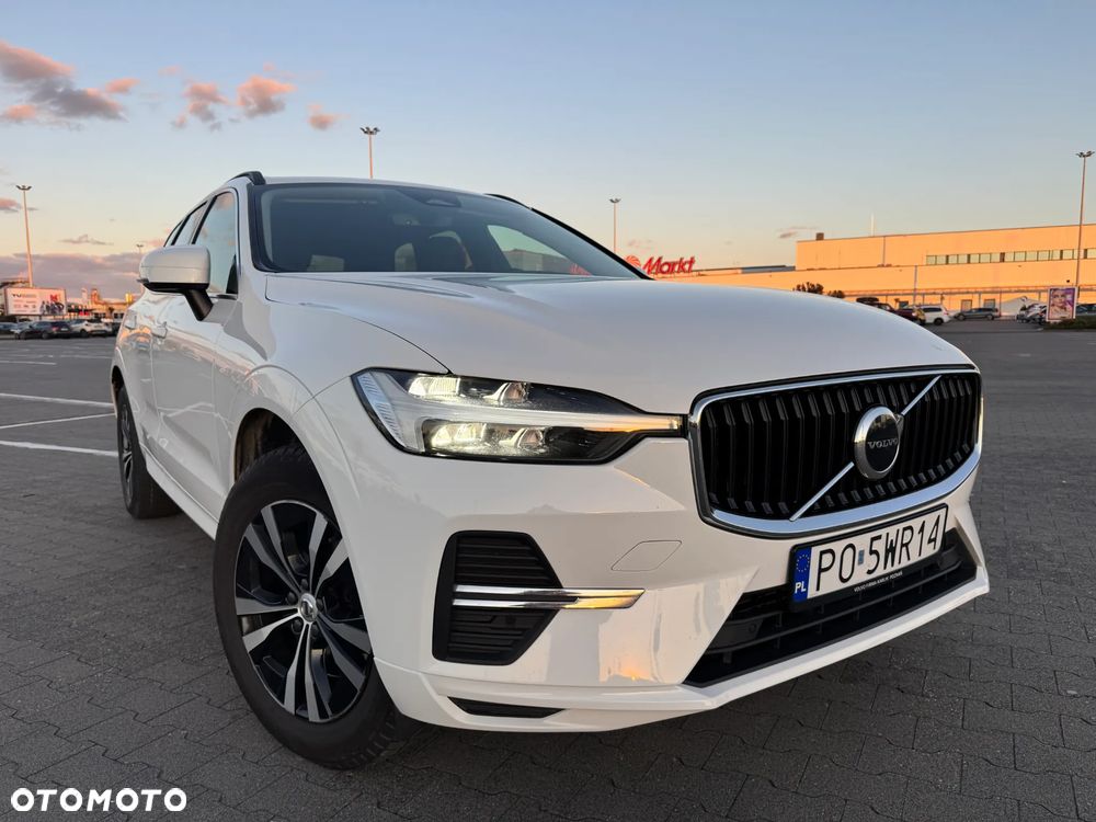 Volvo XC 60 D4 Momentum Pro - 1