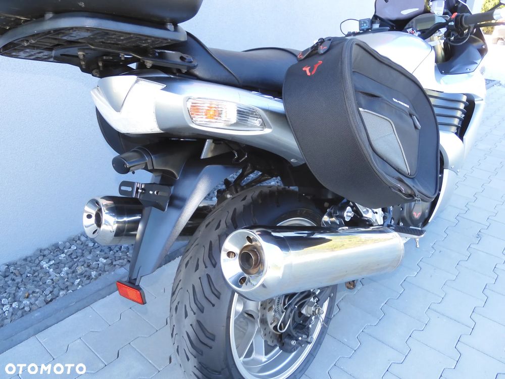 Kawasaki ZZR - 17