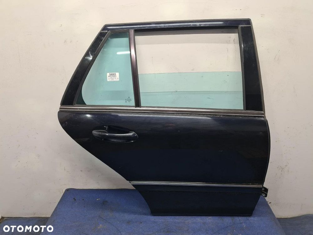 MERCEDES W203 LIFT KOMBI DRZWI TYŁ PRAWE 768 - 1