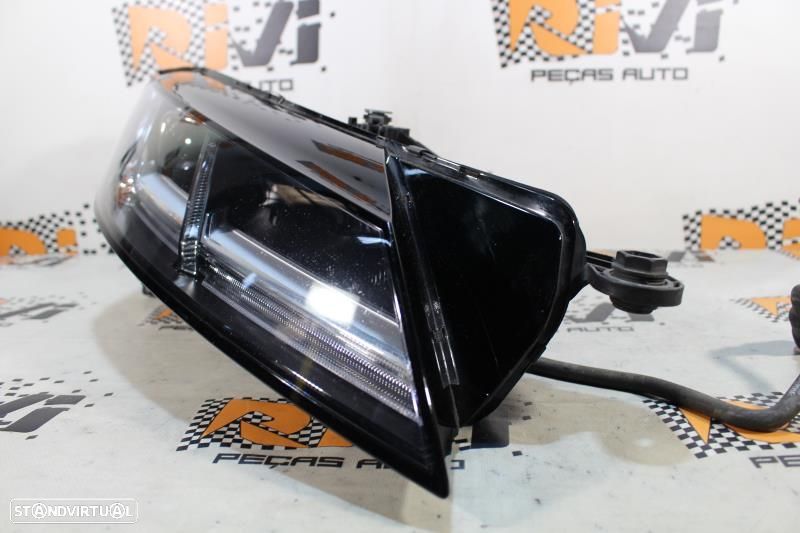 Ótica / Farol Direito Audi TT 8S / FV - 8S0941034D - 3