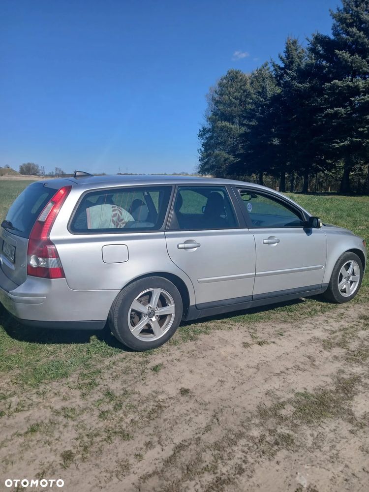 Volvo V50 2.0D Momentum - 4