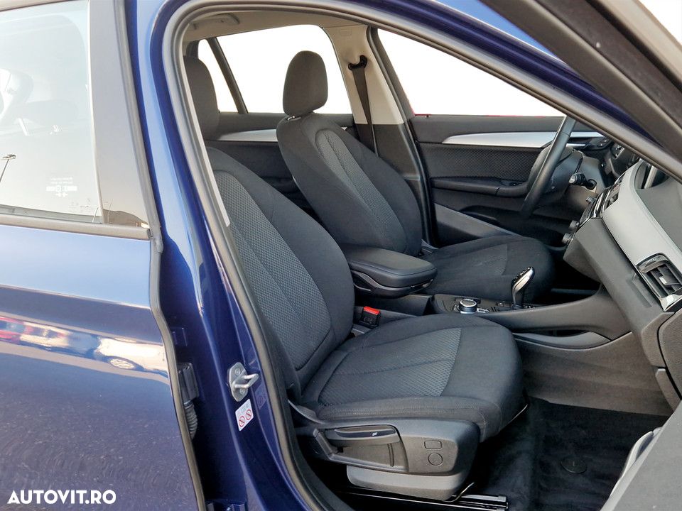 BMW X1 xDrive20i AT - 15