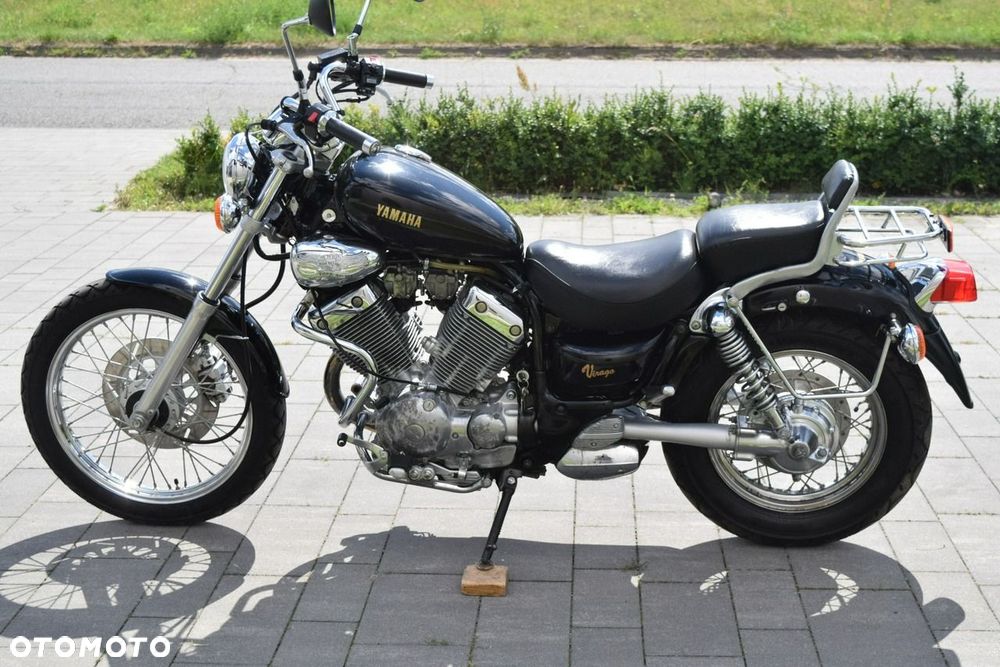 Yamaha XV - 13