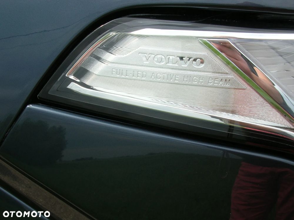 Volvo XC 90 T8 AWD Plug-In Hybrid Ultimate Bright 7os - 26