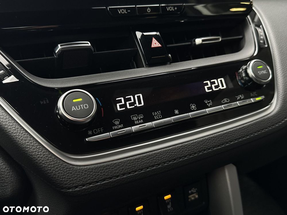 Toyota Corolla Cross - 21