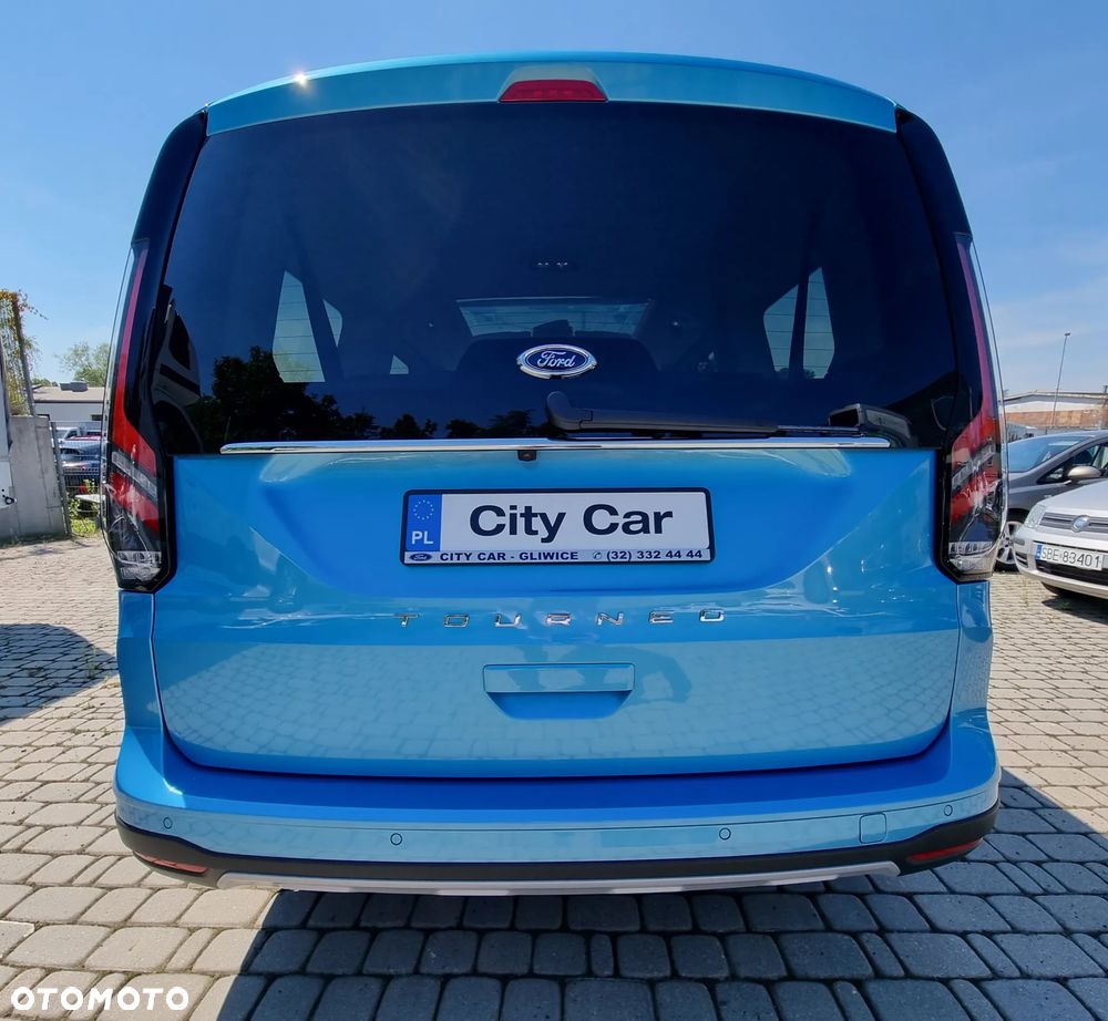 Ford Tourneo Connect Grand - 11