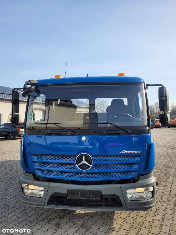Mercedes-Benz Atego 821 - 1