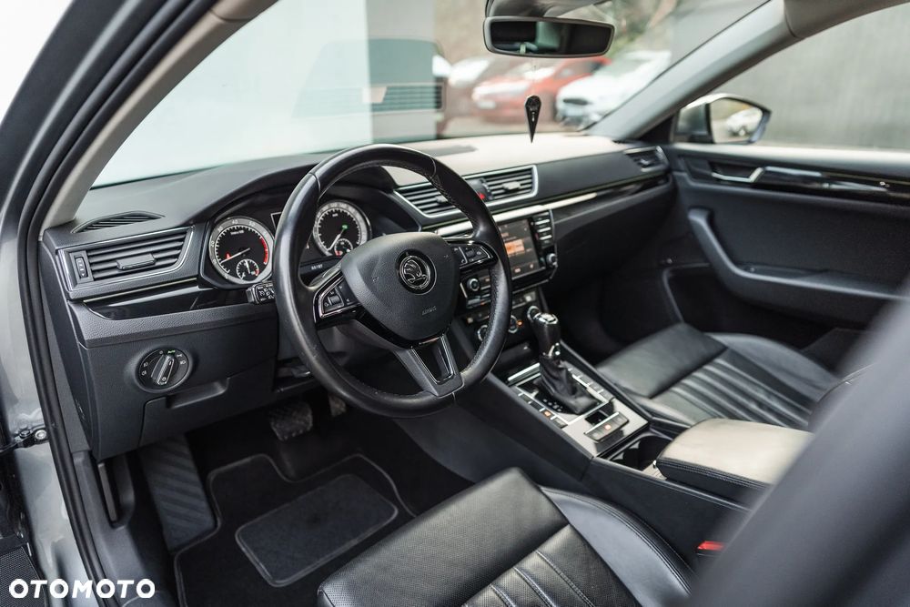 Skoda Superb 1.8 TSI L&K DSG - 16