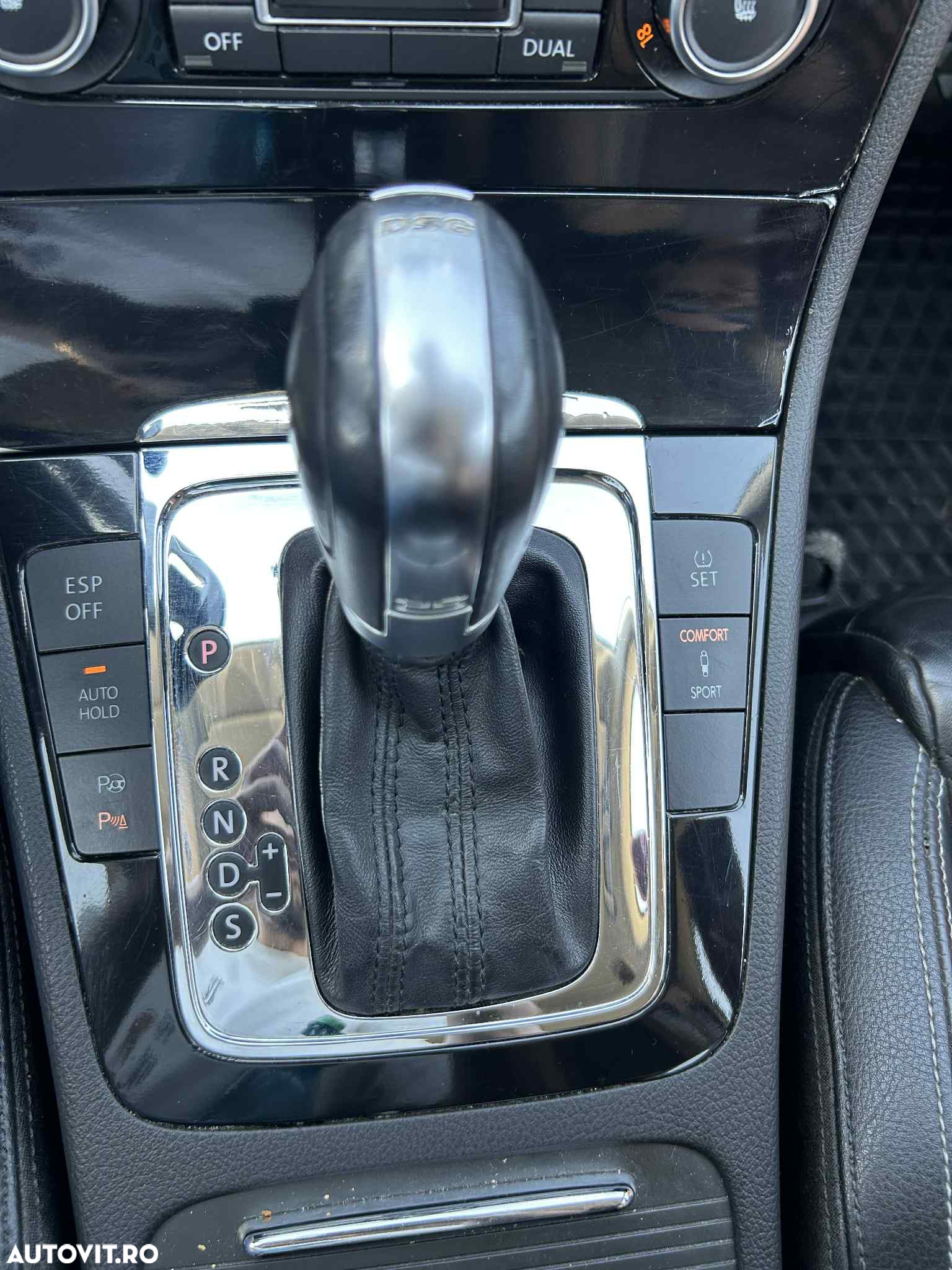 Volkswagen Passat 2.0TDI Sportline DPF DSG - 16