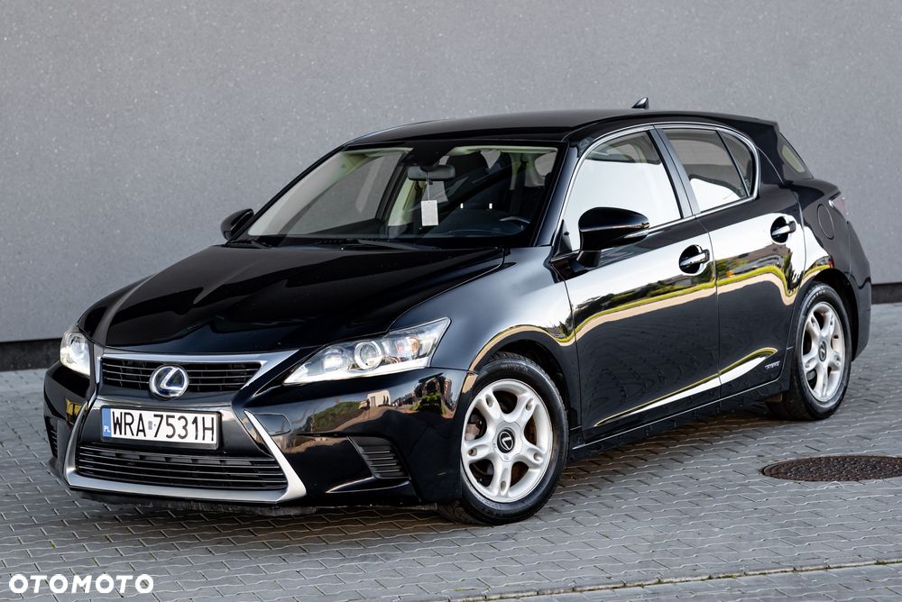 Lexus CT 200h - 2