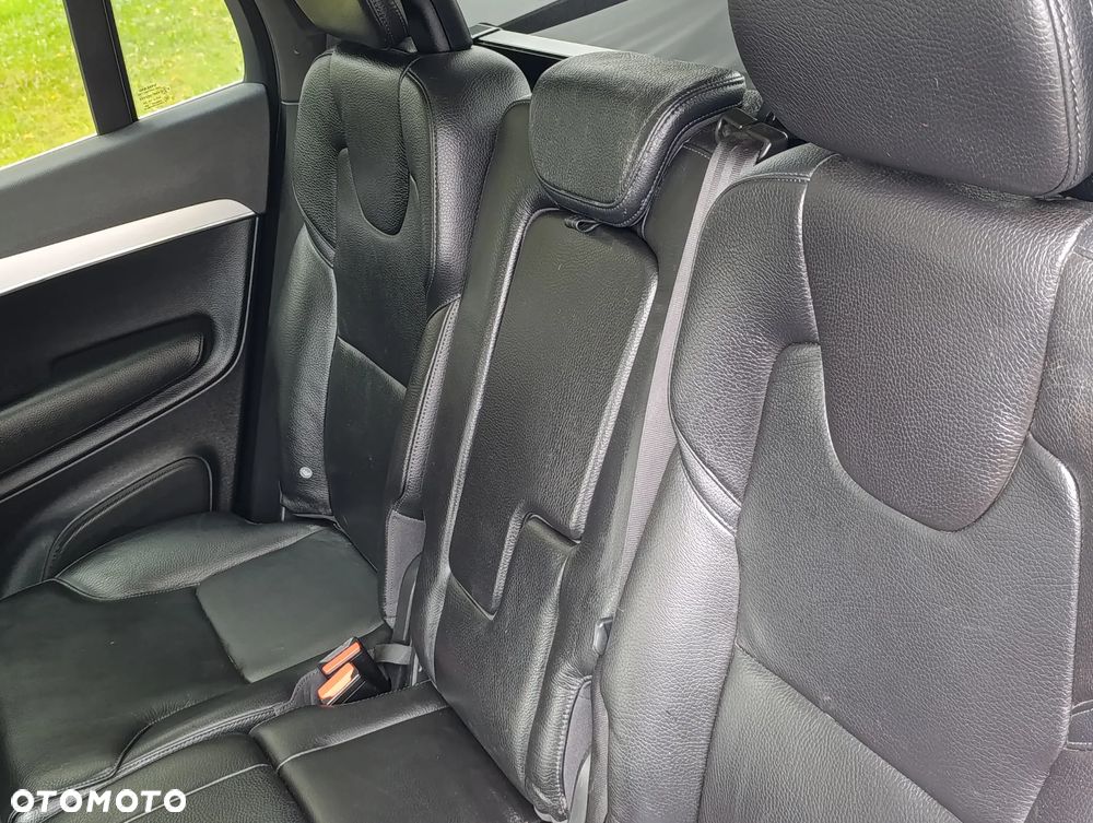 Volvo XC 90 T5 AWD Geartronic Momentum - 16