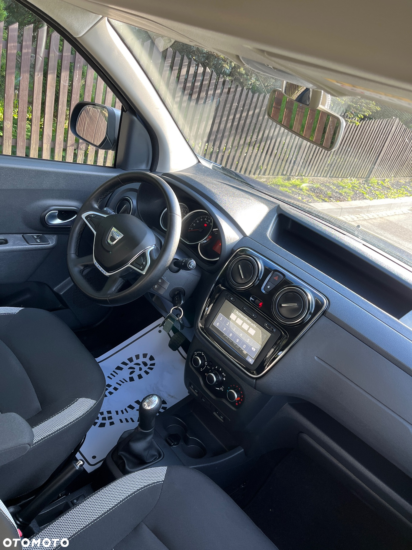 Dacia Dokker 1.2 TCe Stepway - 26