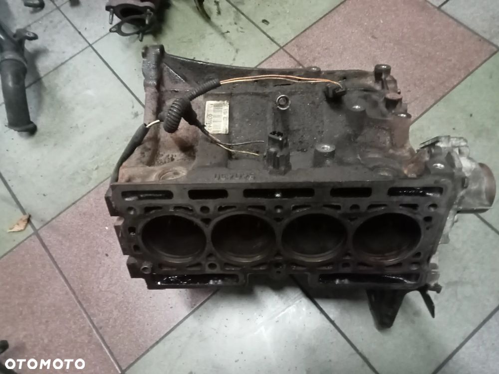 blok clio 1.2 tce d4fh784