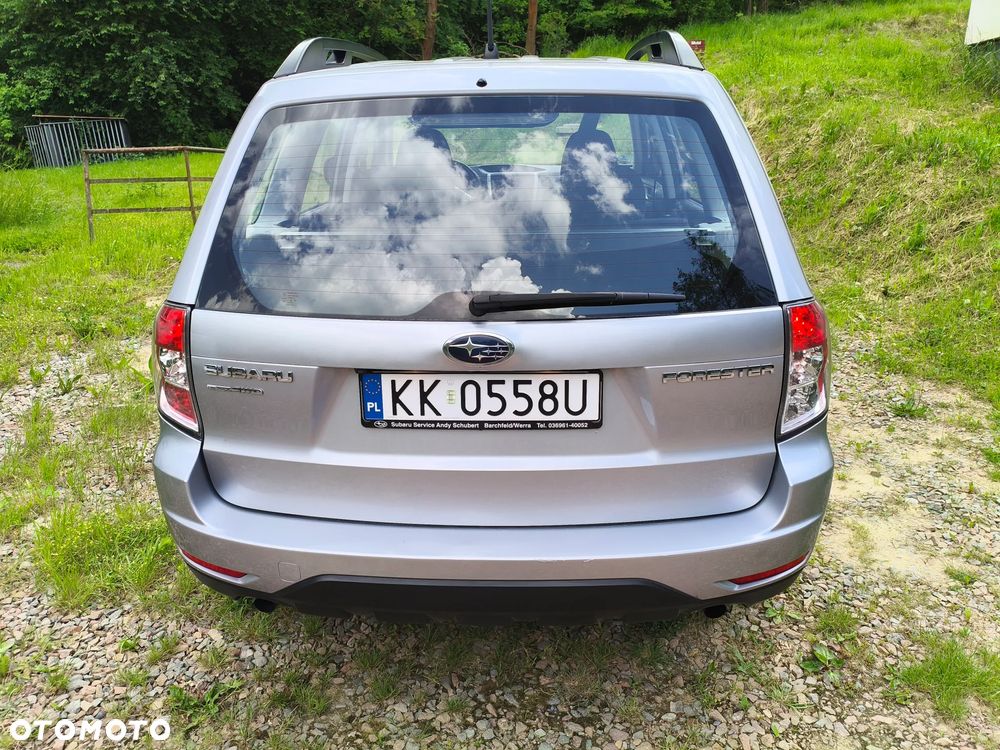 Subaru Forester 2.0i Exclusive - 4