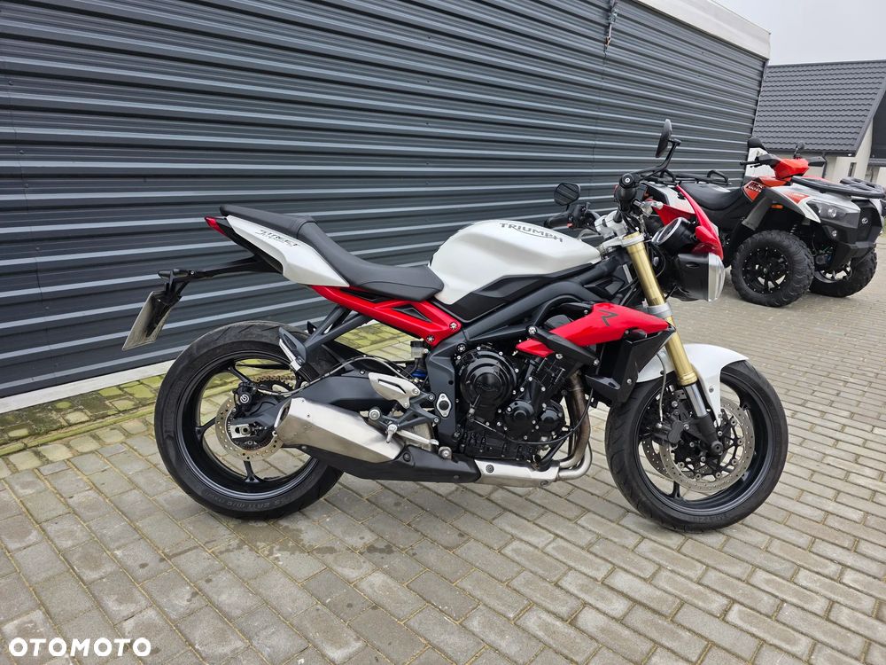 Triumph Street Triple - 5
