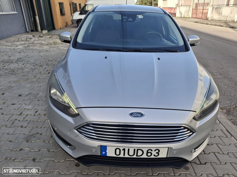 Ford Focus 1.0 EcoBoost Titanium - 1