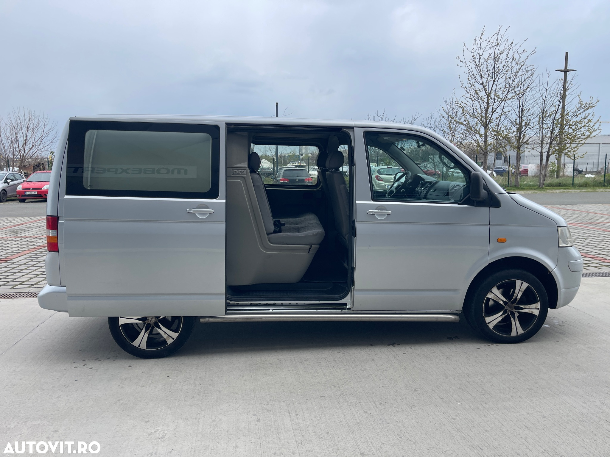 Volkswagen Transporter - 22