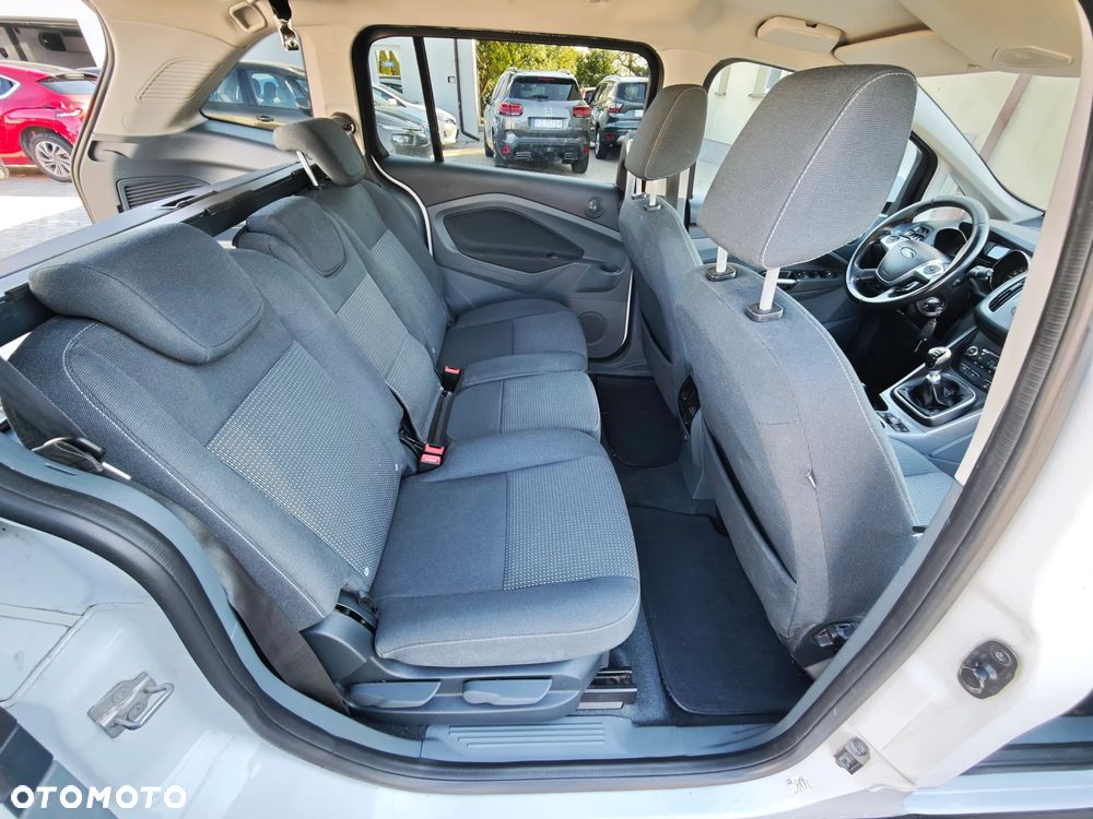 Ford Grand C-MAX 1.6 TDCi Start-Stop-System Champions Edition - 16