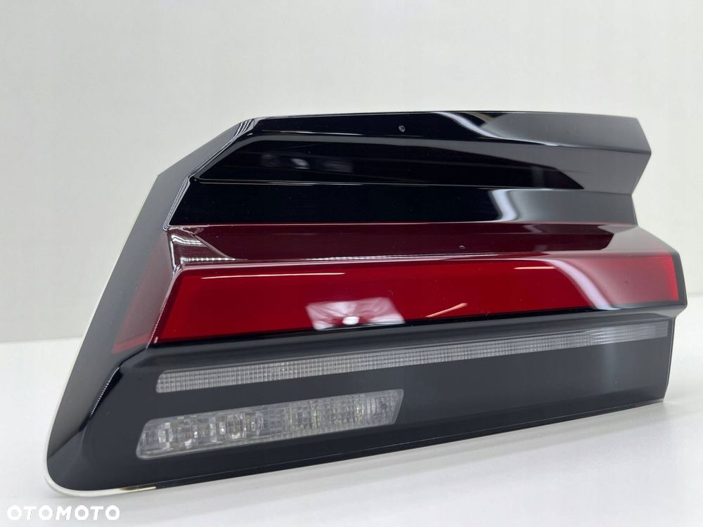 BMW 5 G30 LIFT LAMPA PRAWA TYŁ W KLAPĘ LED EUROPA 5A38AF4 - 4