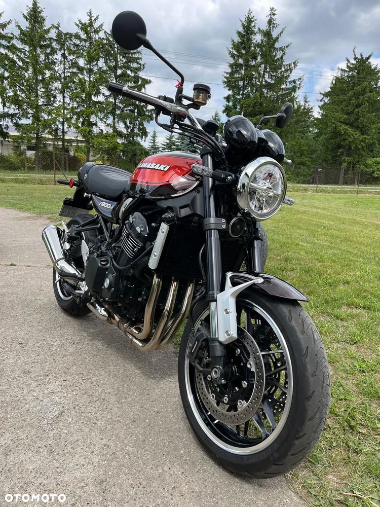 Kawasaki Z 900 RS - 13