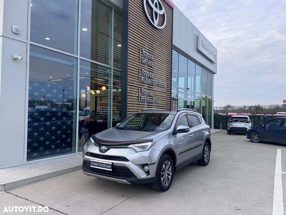 Toyota RAV4 - 12