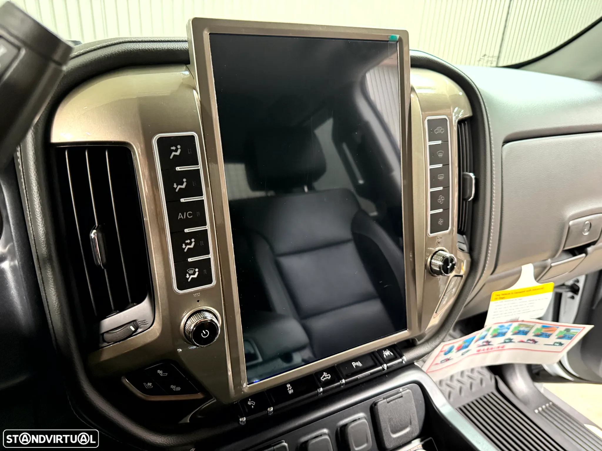Hummer H2 - 38