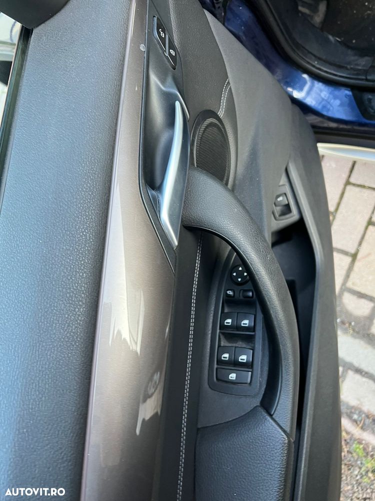 BMW X1 xDrive20d xLine - 14