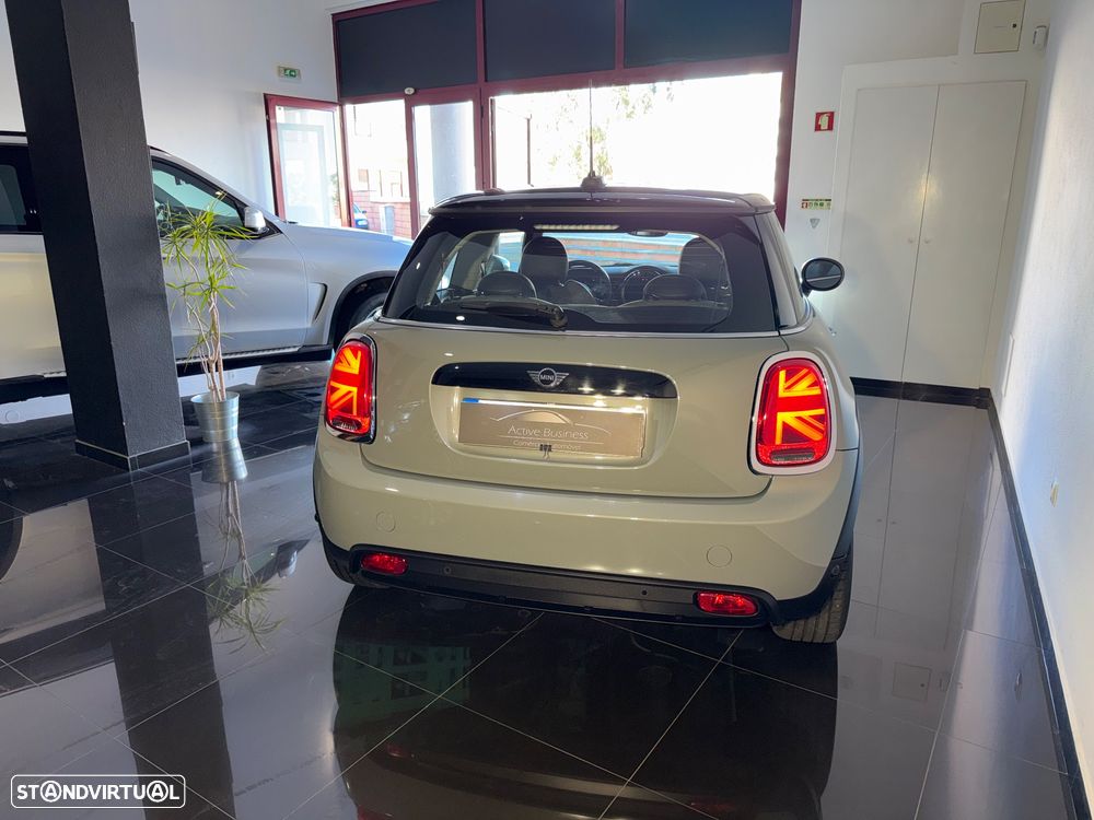 MINI 3 Portas Cooper SE Classic - 5
