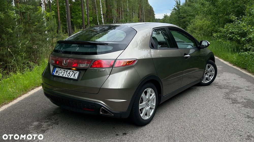 Honda Civic 1.8i-VTEC Comfort - 4