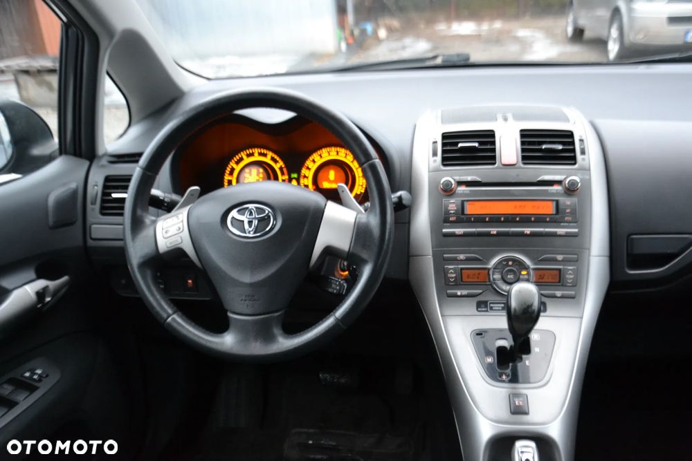 Toyota Auris 1.6 VVT-i Multimode Sol - 14