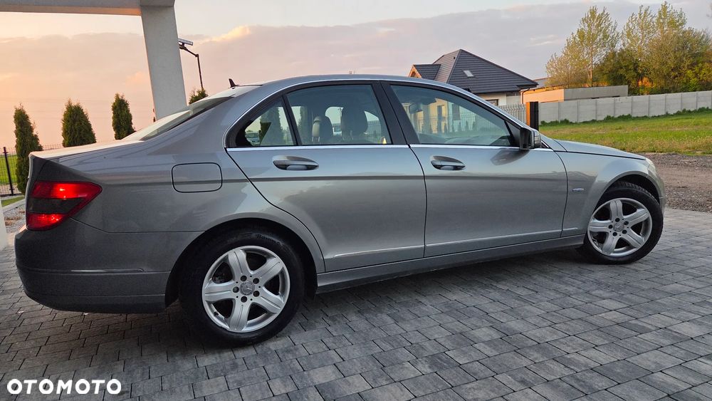 Mercedes-Benz Klasa C - 16