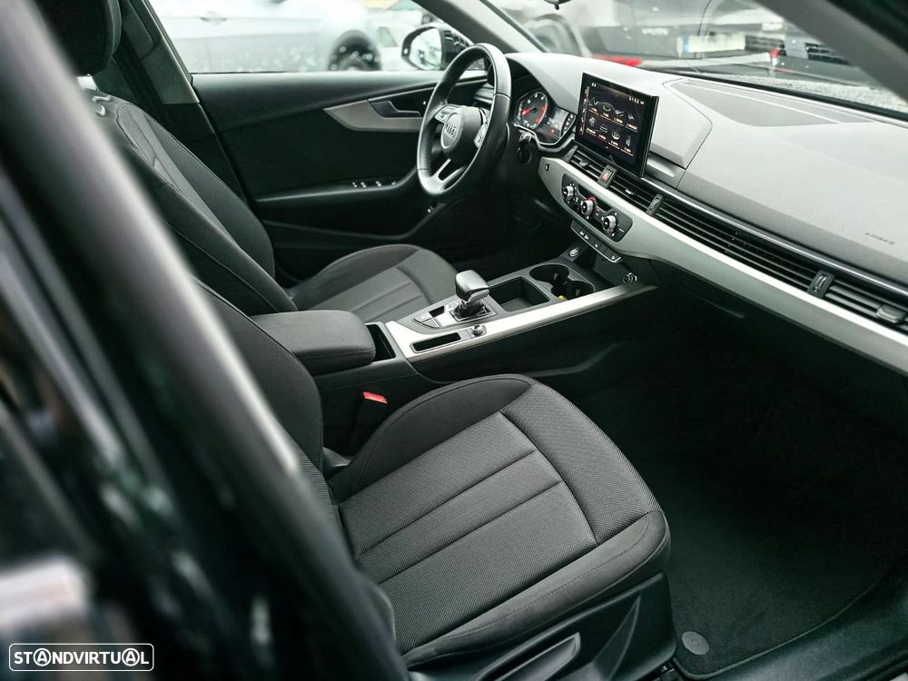 Audi A4 Avant 35 TDI Advanced S tronic - 14