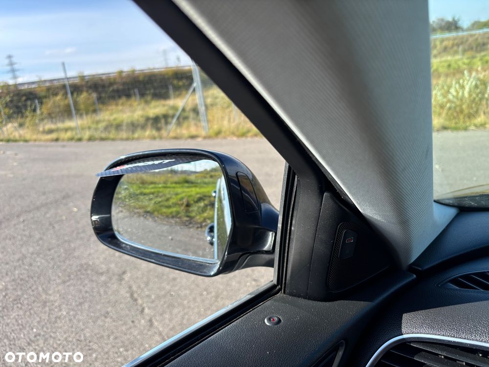 Audi Q3 2.0 TDI Quattro S tronic - 12