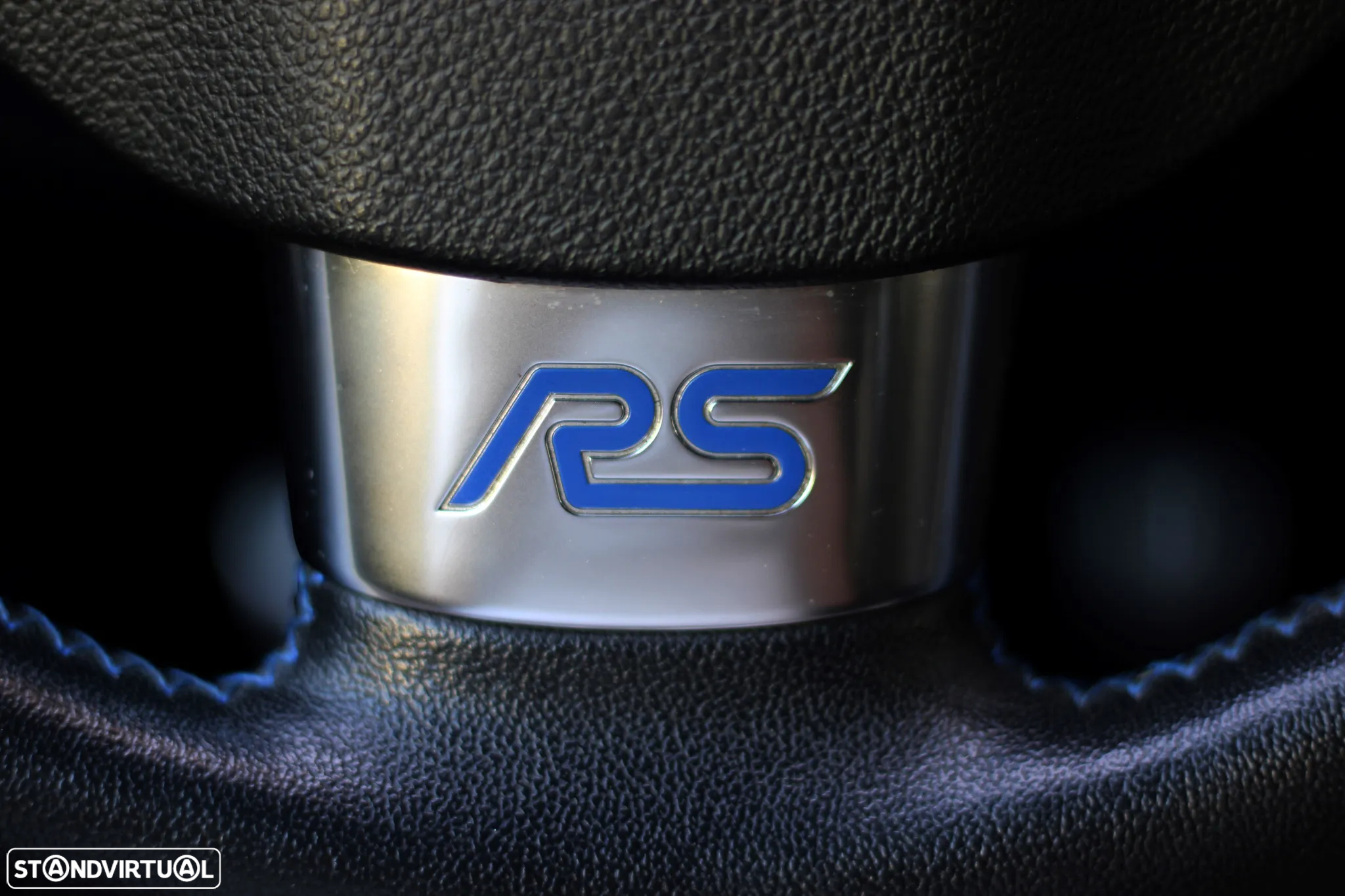Ford Focus 2.5 T RS - 31
