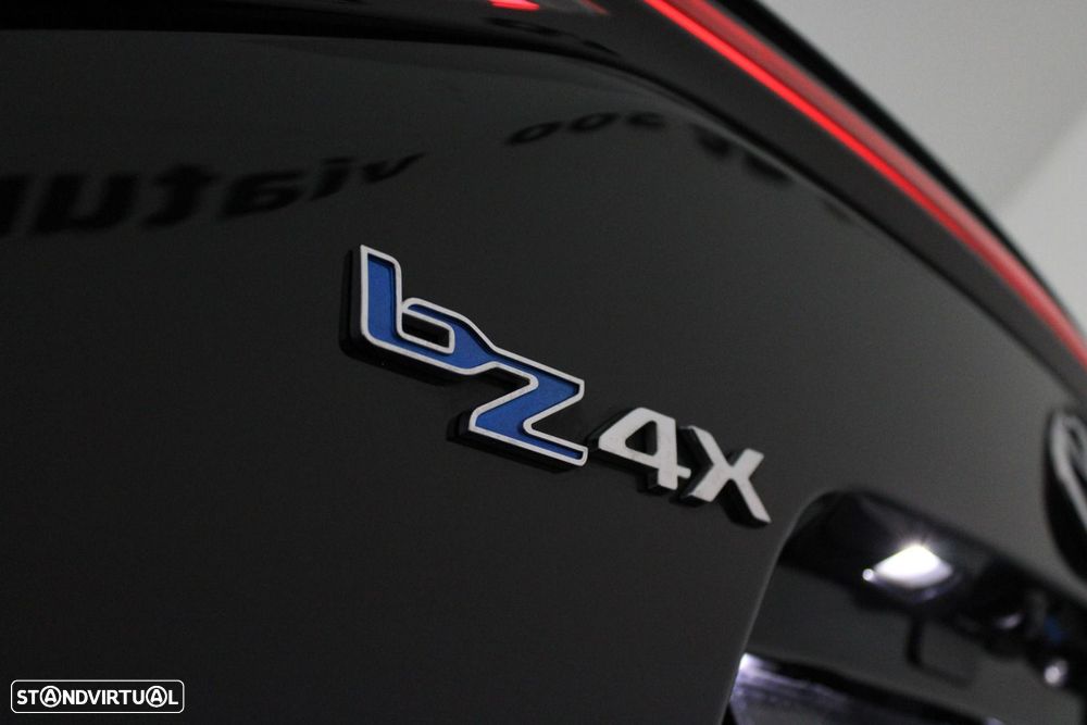 Toyota bZ4X 71,4 kWh Exclusive - 42