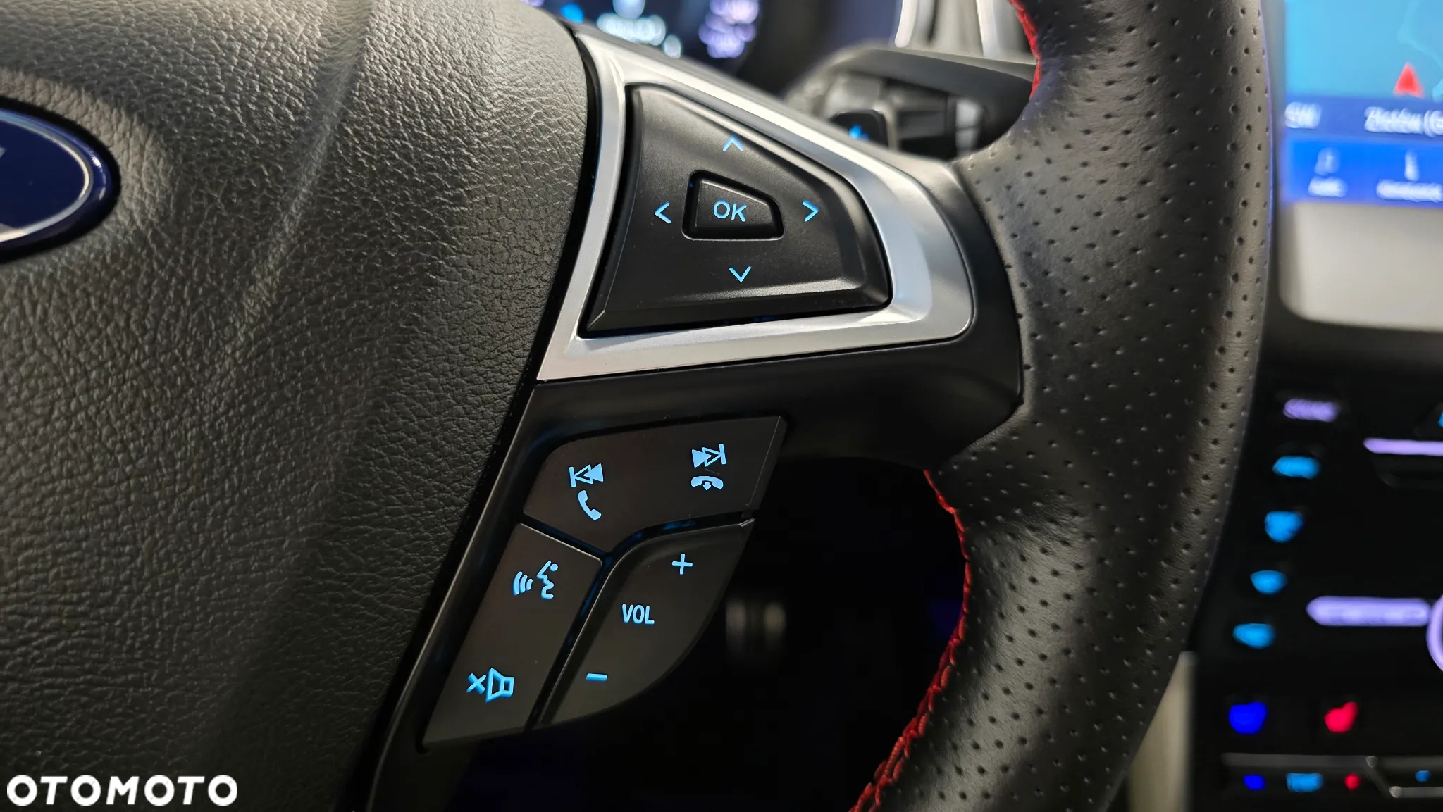 Ford Edge 2.0 EcoBlue Twin-Turbo 4WD ST-Line - 39