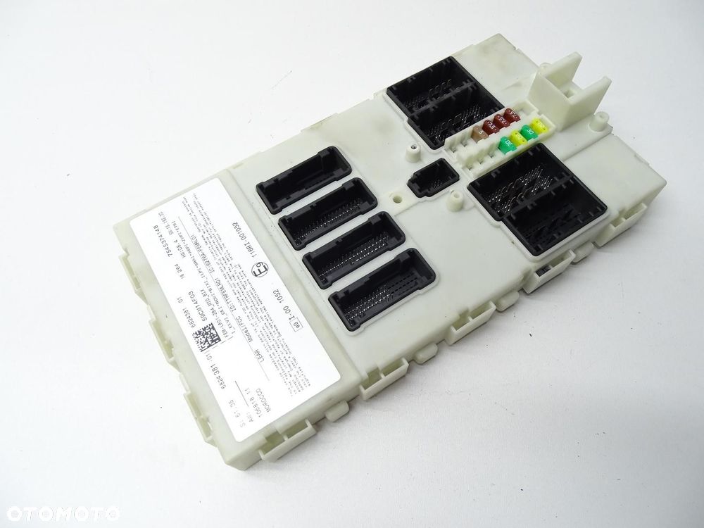 MODUŁ STEROWNIK KOMFORTU FEM 6824381 BMW F30 F31 LCI - 1