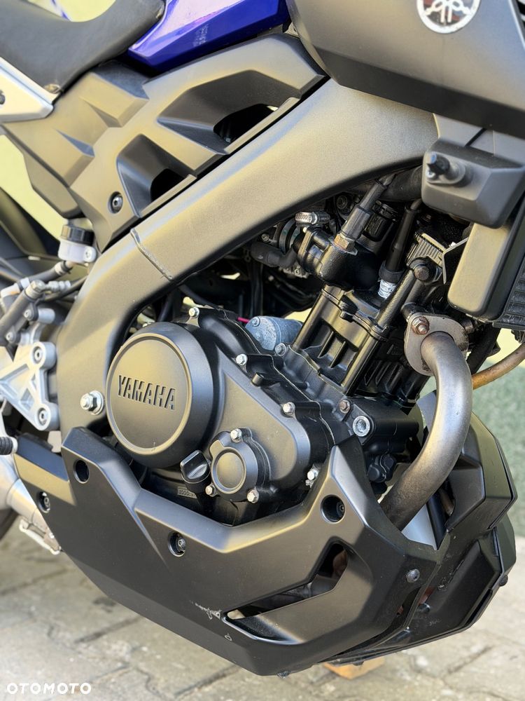 Yamaha MT - 5