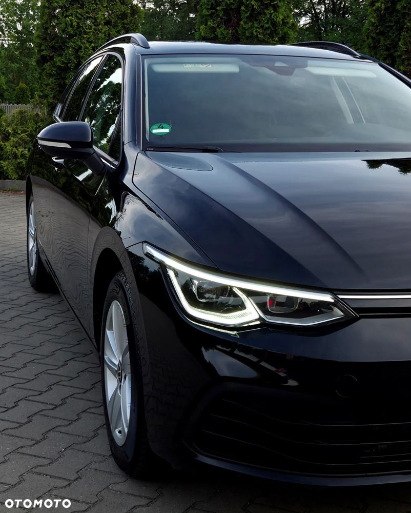 Volkswagen Golf - 6