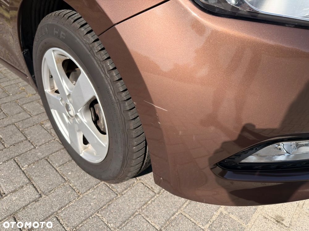 Hyundai i20 1.2 YES - 17