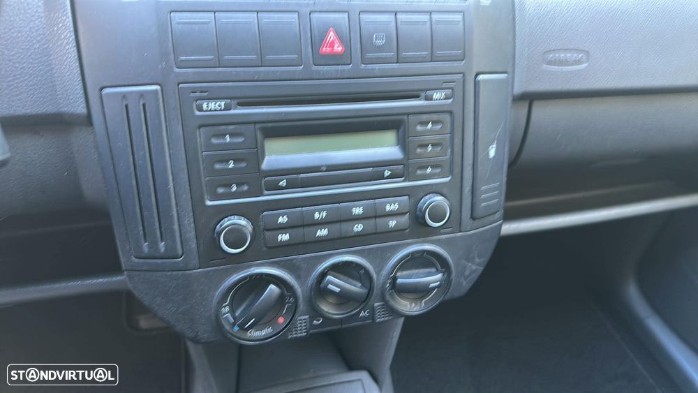 VW Polo 1.4 TDi Confortline - 15