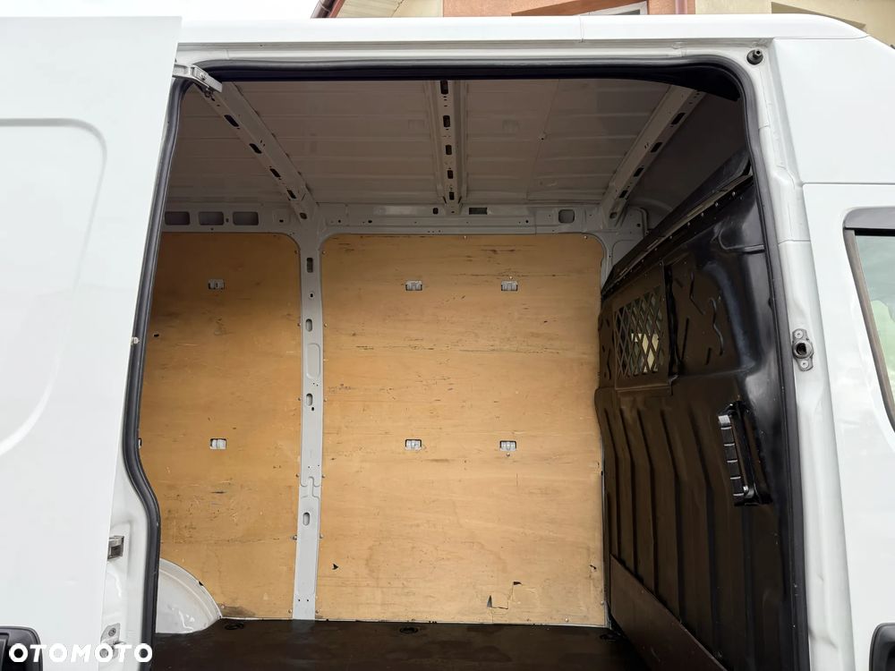 Iveco Daily L3H2 - 25