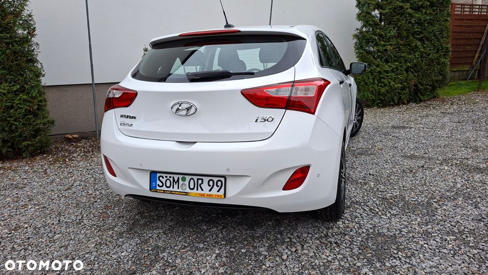 Hyundai i30 1.4 Fifa World Cup Edition - 30